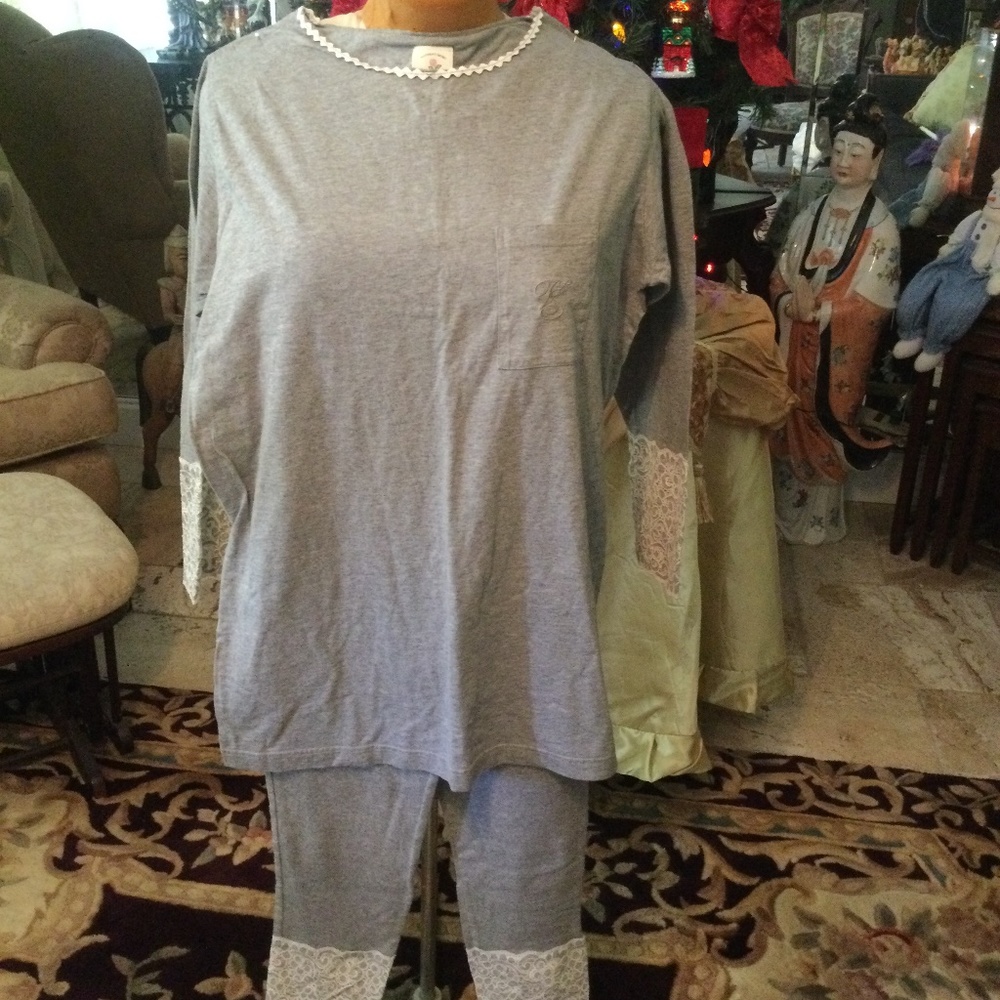 Victoria Secret Grey Pajamas